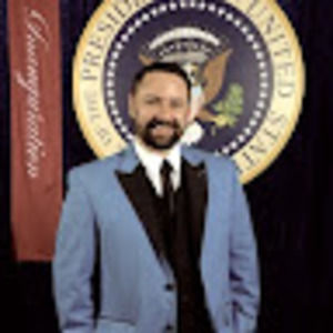 Meet your Posher, Hunter